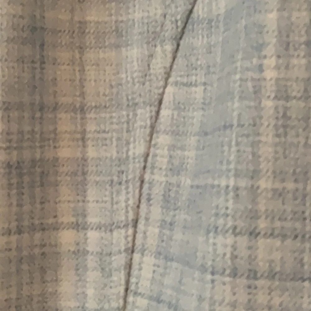 White House Black Market Light Gray Blazer - Picture 4 of 11